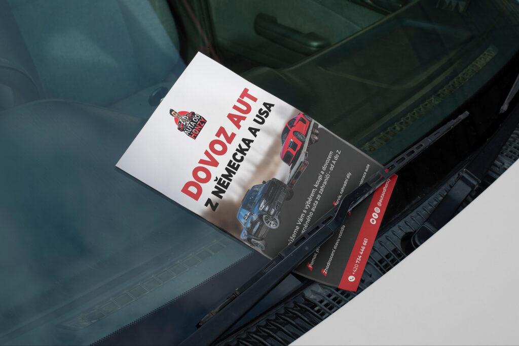 let&aacute;k za stěračem auta